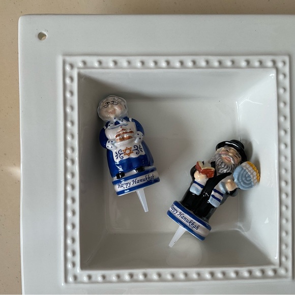 OY! Happy Hanukkah Rabbi Platter Decoration 🕎 - Picture 6 of 6